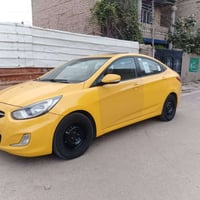 شباب اكسنت خليجي للبيع بلو فول حادثهه جاملغ وبنيد فقط بدون دواخل تبريد...