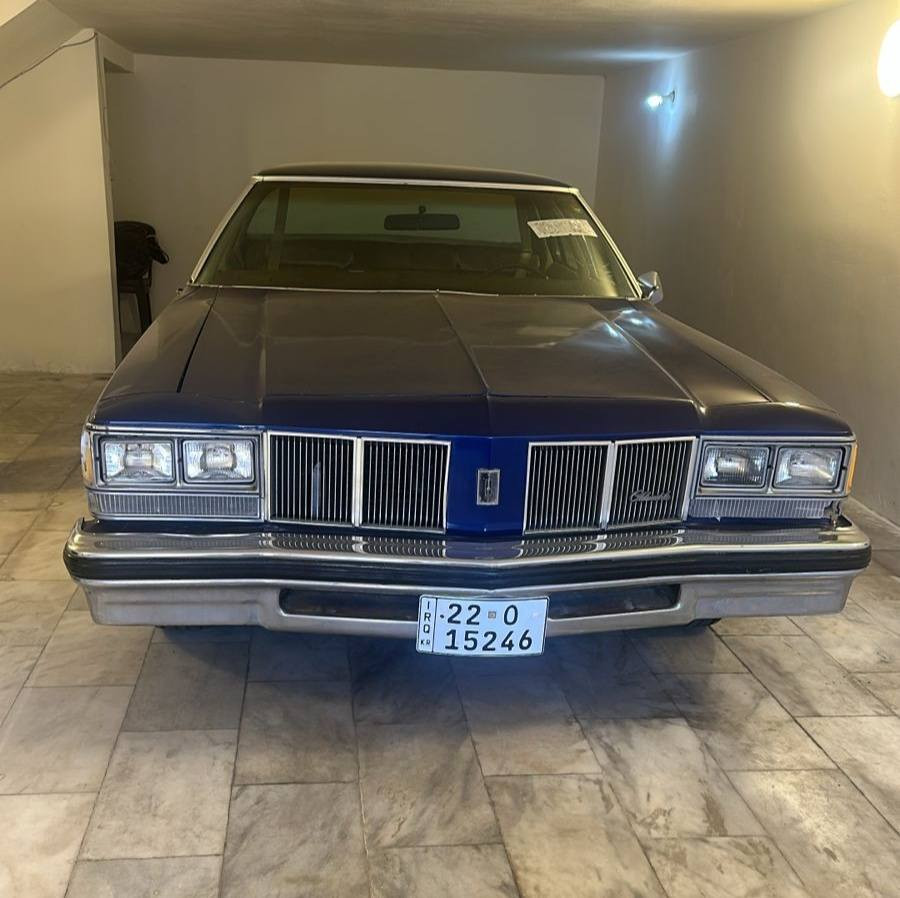 اولدز موبيل ديلتا 88  1976 مخزونه بعده بتراب الشركة  
 محرك 8 سلندر ماشية 15 الف ميل 
دواخل و محرك و كير بلادي 
سيارة بدون ضربة بدون حادث 
مرقم اربيل دولي 
مكان سيارة اربيل 

رقم صاحب السيارة 
***********
