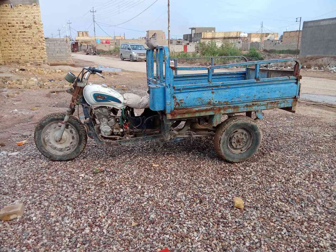 ستوتة لبيع
مكينة 25 وراق صولي 
مكان قلعة سكر
***********
