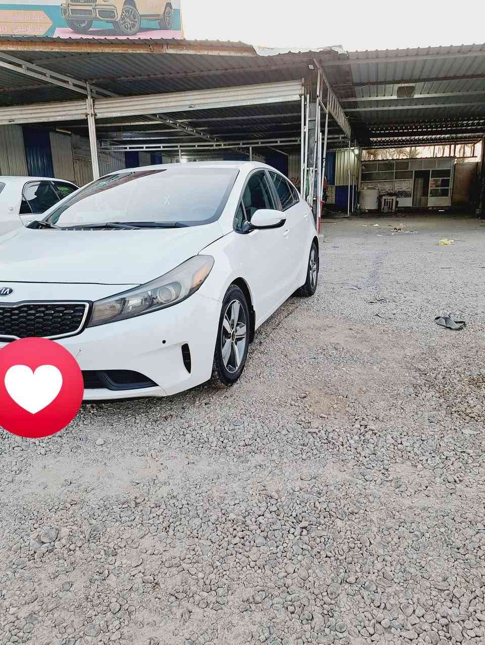 السلام عليكم كيا فورتي موديل 17
قطعه وحده فقط بنيد وشبر قبق الجنطه بارد
ايرباكات سليمه 
تدفئه تبريد 
تخم تاير قبل اسبوع شاده امانه الله
135وبيه مجال قليل
***********
