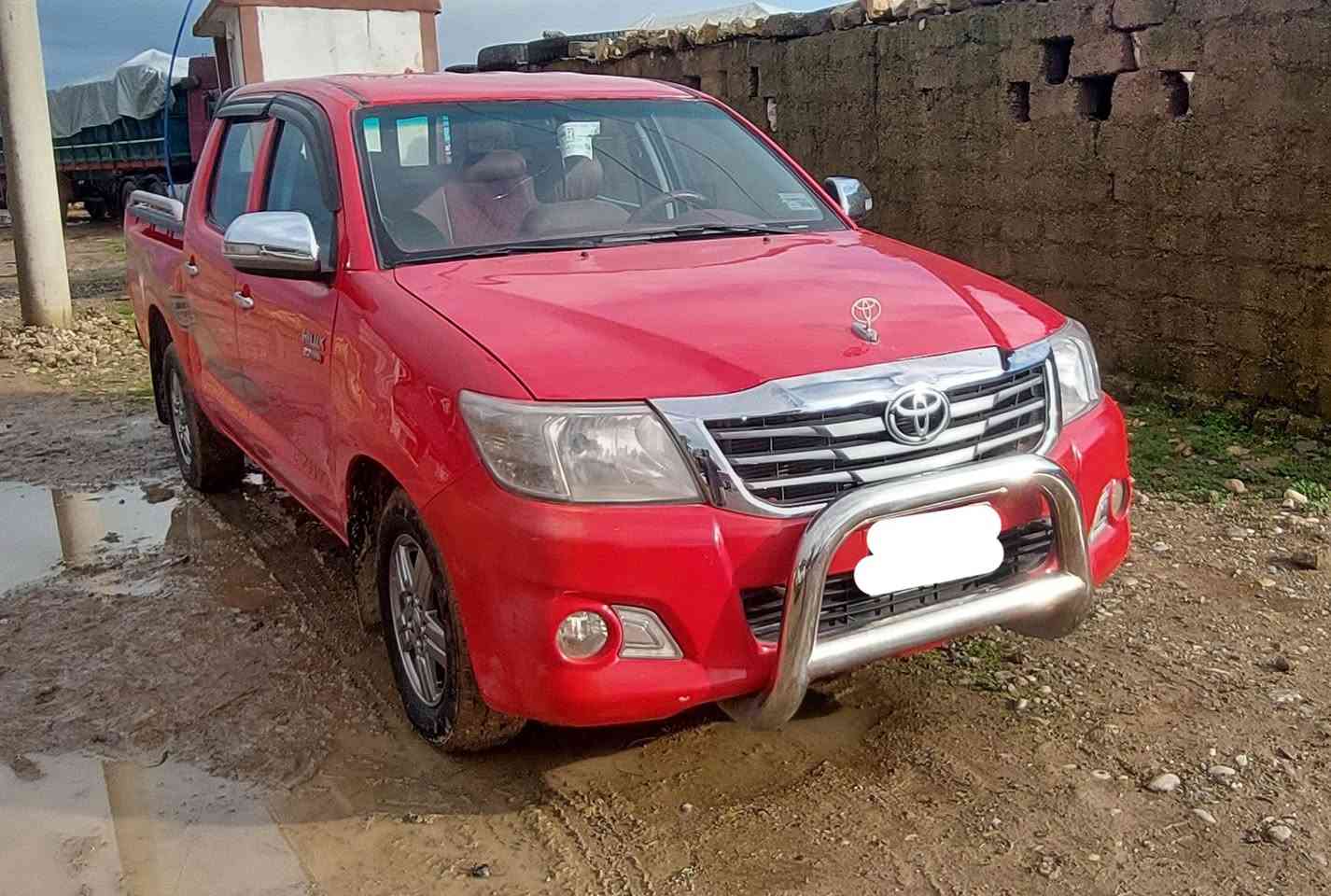 تويوتا 2013 كويتي شاصي 19
رقم كربلاء مشروع وطني شرط التحويل بيها صبغ صفحه +السقف 
البجم كله كبس
شاصي شرط ..صدر جديد ..محرك مامفتوح بي بداية تبخير 
مكان السياره الموصل 
السعر 145
***********واتساب
***********
