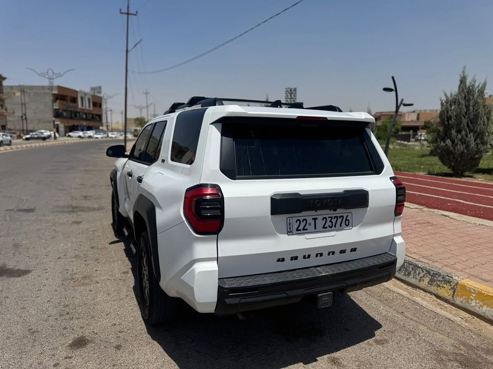 للبيع … تويوتا فور رنر (2025  SR5)
محرك 2.4 توربو
فور ويل
7 راكب 
تشغيل عن بعد 
ماشية 16 الف كيلو 
يوجد صبغ قليل في البونيد وتعديل بارد
ايرباك استيرن راجع بلادي 
شاشة إلكترونية 
رقم شمالي
 السعر 42.500 وبيها مجال
للاستفسار:- ***********
