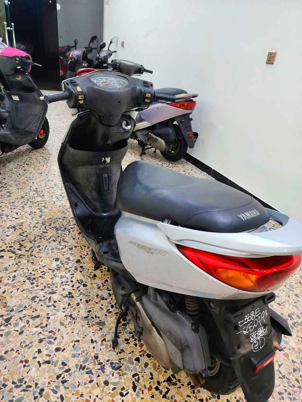 ✅‼️‼️سلام عليكم ✅‼️‼️
🌹معرض شمس الكريعات 🌷
✅للبيع  جميع انواع الدراجات الناريه✅
بريز لايت فوك كابريتر  (رنبه) جديده من مكينه أو كفر 🌹
العنوان/ بغداد/ الكريعات/ مجاور أفران جبار سبع
💬للتواصل/ *********** 📞✅💬
أهلا وسهلا بكم
@
