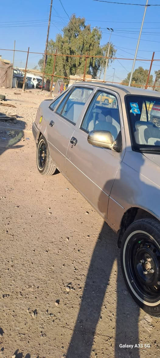 سلام عليكم دايو سلو موديل 1995سنوية 29 كير ومحرك مكفول صدر جديد تخم تاير جديد السعر 34
وبيها مجال حك الجية تصال واتساب ***********
