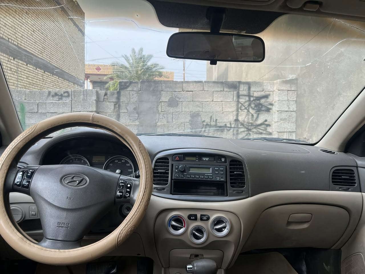 السلام عليكم اكسنت للبيع موديل 2010 وارد أمريكي حادثها چاملغ وبنيد بدون دواخل لا لغد ولا شاصي تخم تاير جديد تبريد شغال سيارة جاهزة رقم بغداد باسمي 
السعر 87 وبيها مجال حگ الجية 
للاستفسار / ***********
