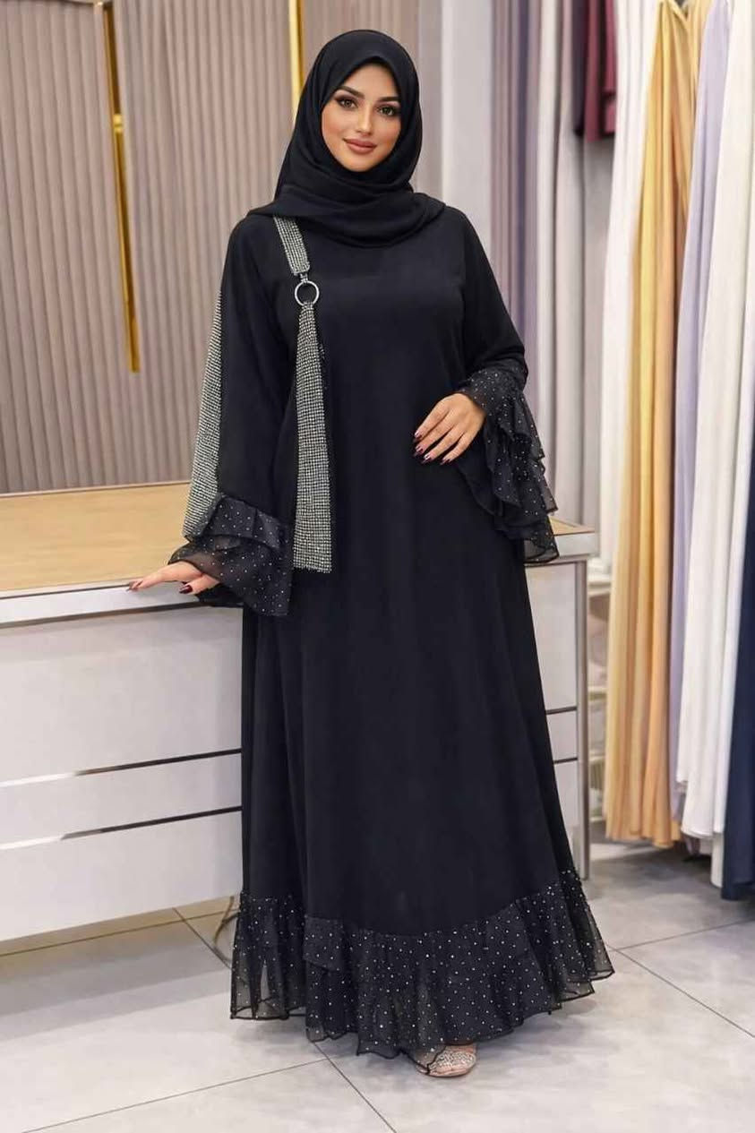 عباية بهالهيبة والسواد ميتكرر 🖤
أناقة هادئة بتفاصيل راقية ♣️
عباية بخامة كريب فاخر ولمسة شيفون منقّط بستراس
تخلي إطلالتچ ملكية بكل خطوة ✨
✔️ قصة أنيقة ومريحة
✔️ خامة راقية تناسب كل الأوقات
✔️ تصميم فخم يبرز الذوق العالي
اختاري التميّز… واختاري الأناقة اللي تليق بيچ 👑🖤 عمارة, ميسان


**إذا كنت صاحب هذا الإعلان وتريد حذفه لأي سبب، رجاءا أرسل رسالة إلى الدعم الفني**