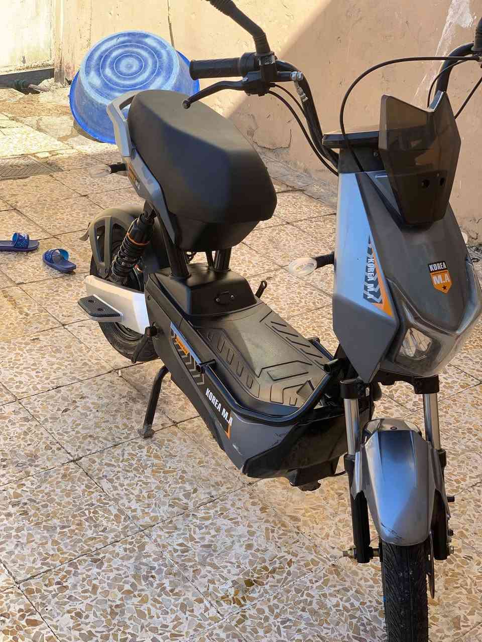السلام عليكم مطور البيع حجم 14 مطور شرط مابي شي مكاني موصل حي صدام السعر 180 وبي مجال رقم ***********
