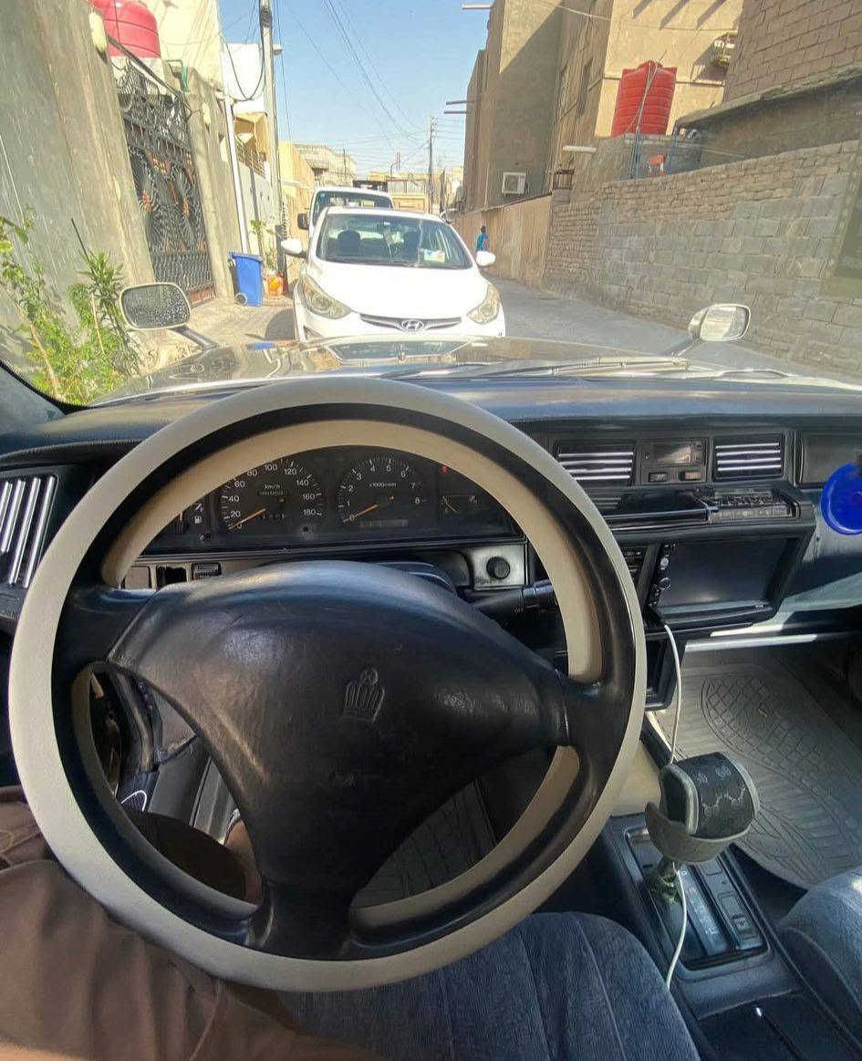 سلام عليكم ارنب مديل 1995سياره مكفوله كص ونغل جثه رقمه بصره الف مكينه خير من الله وكير مكينه2500فيفيتي غرفه حلوه دواخل حلوه تبريد ثلج تخم تاير جديد نضافه حلوه شاشه مسجلات سياره مال جناي سعر٥٥وبيه مجال رقم تلفون*********** مكاني بصره زبير
