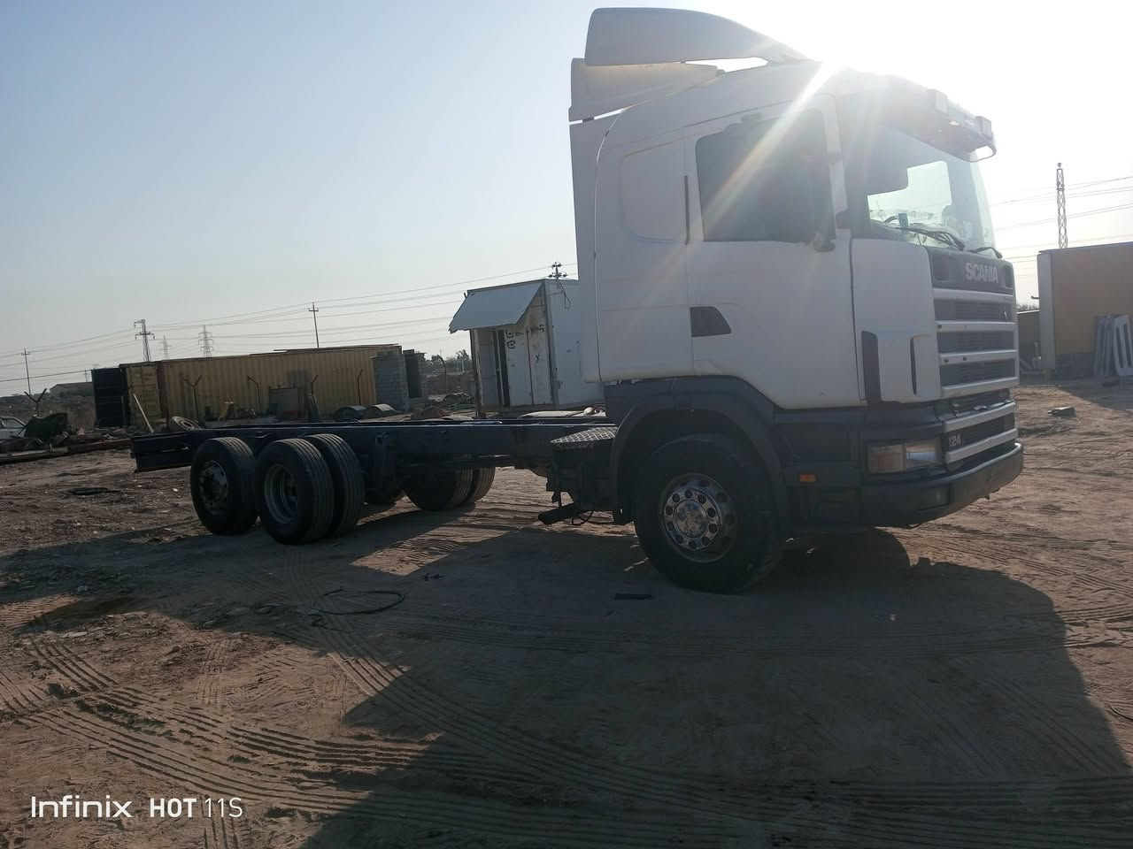 سلام عليكم / اقراءالمنشور/ قبل لاتتصل رجاء  للبيع  ابيع    بدون  رقم  يعني ادوات  سحال تك تاير محرك بم ونوزل  كير٣ ب٣ شاصي مكفول بدون باج طول الشاصي ٧وربع   كدام سبرنك ورا جوبلس قمارة مكفوله   تايرات نص عمر  السعر 125  مكان البصره الكرنه  ***********
