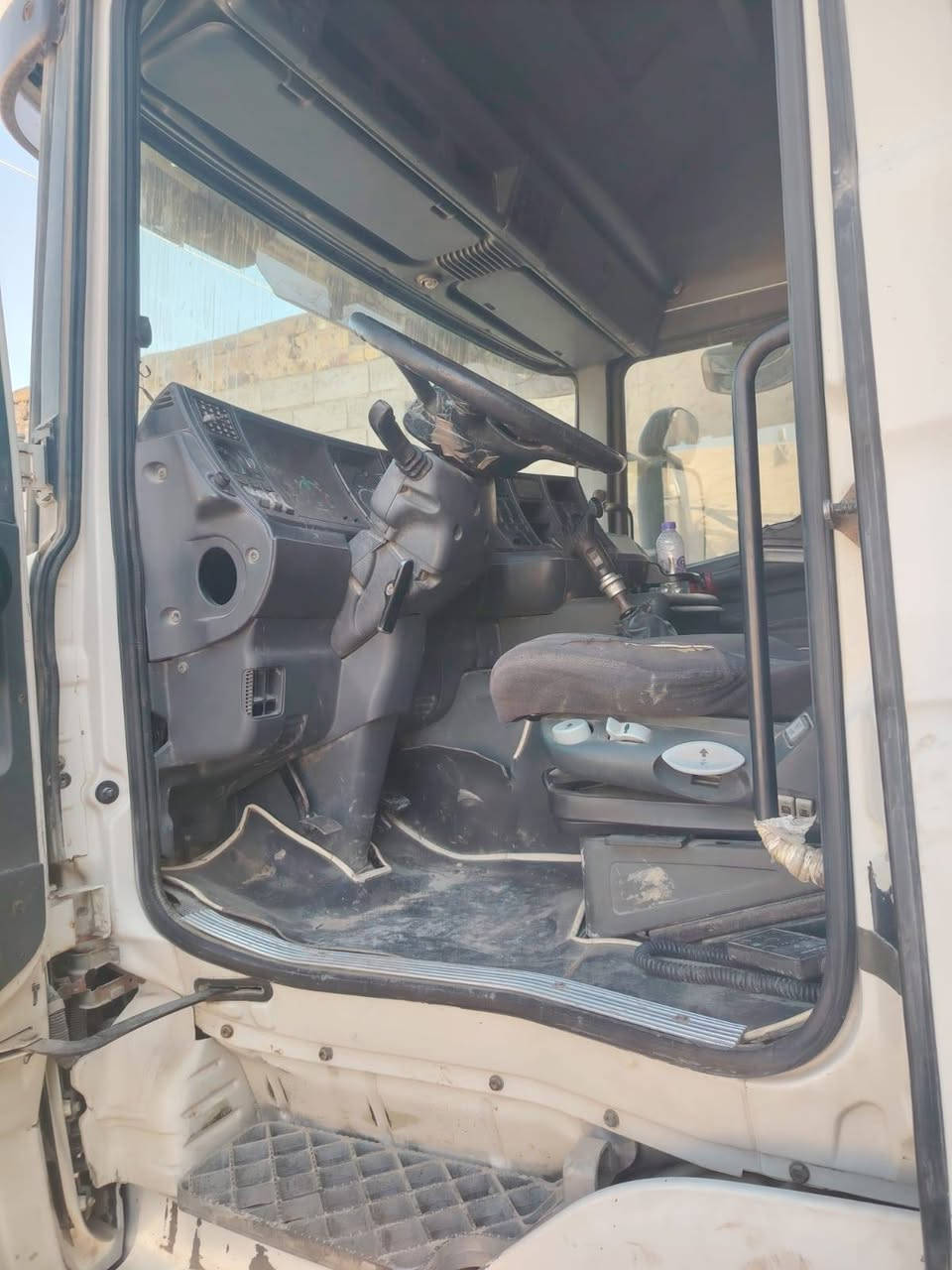 سلام عليكم اسكانيا  مواليد الفين راعيها مااندله مكانها نجف مكينه لا بخار ولا  تنقيص 75ورقه ومجالها قليل ***********
