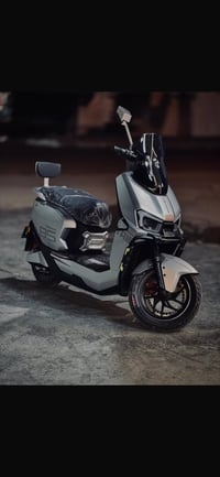 Talig rean F73  عندي دراجه ( ريان الصاعقه الاصليه ) دراجه جديده و نضيف...