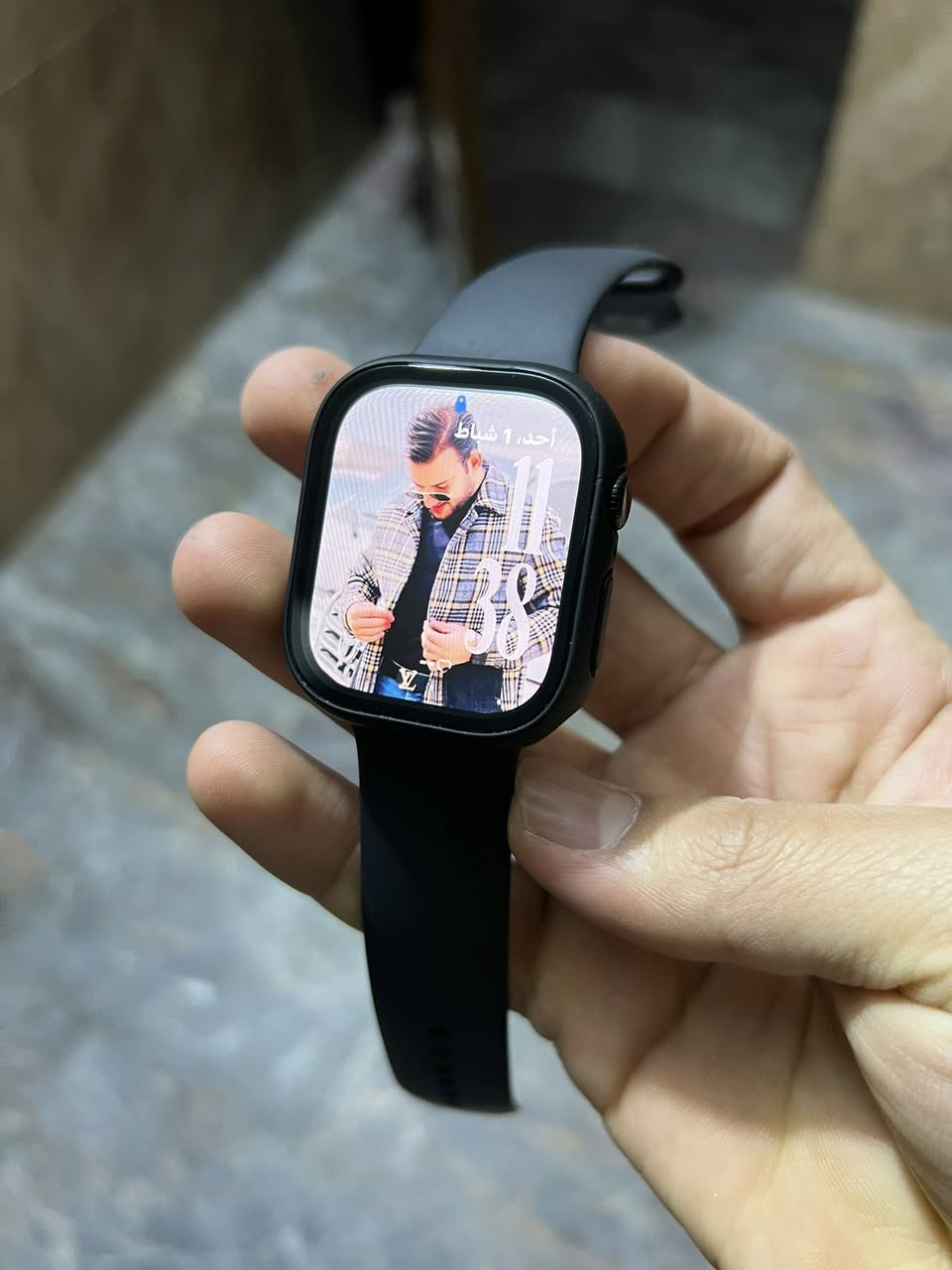 سلام عليكم
ساعة ابل جيل 11 
حجم 46
للون اسود 
استخدام اقل الشهر 

بغداد بسماية 
***********
