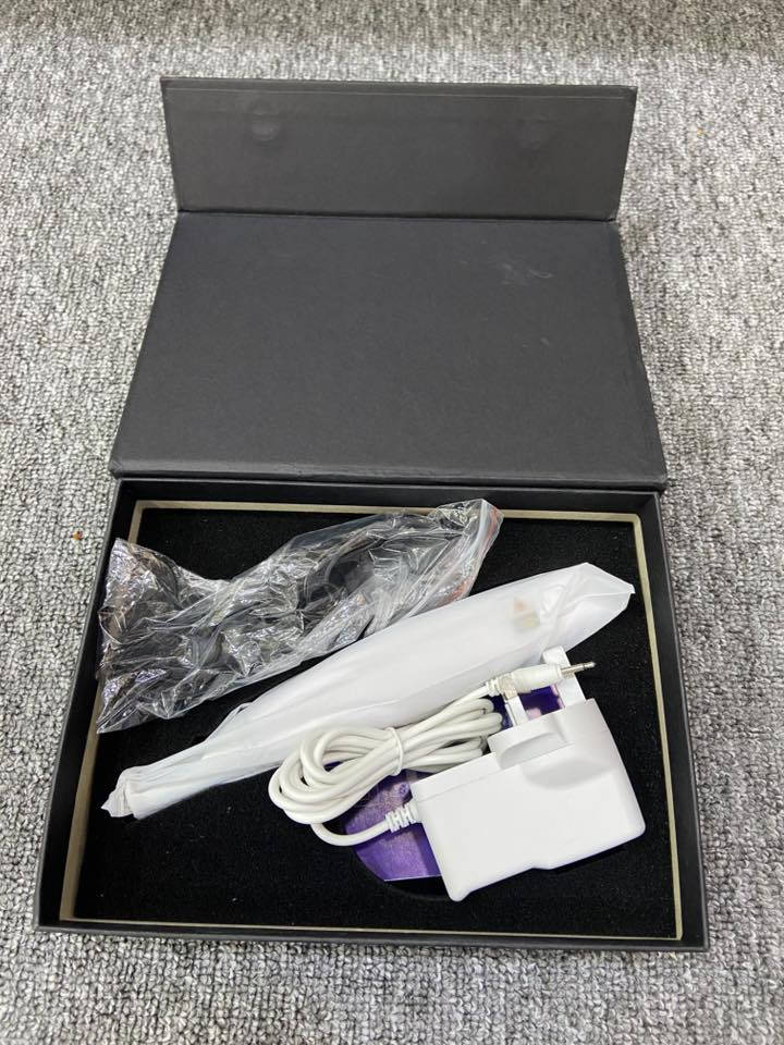 السلام عليكم ليزر منزلي ازالة الوشم والتصبغات جديد السعر خاص مكاني ناصريه مركز ***********
