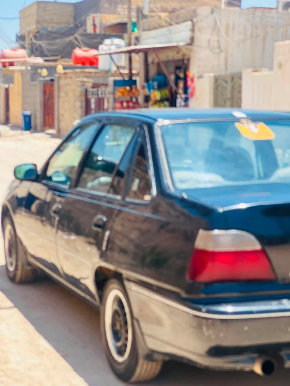 سلام عليكم للبيع دايو سلو رقم بابل بسمي مصفره غرامات سياره محرك 1600موديل 1994سياره جاهزه من كلشي  سعر 34$وبيعه مجال استفسار اتصال عله رقم ***********
