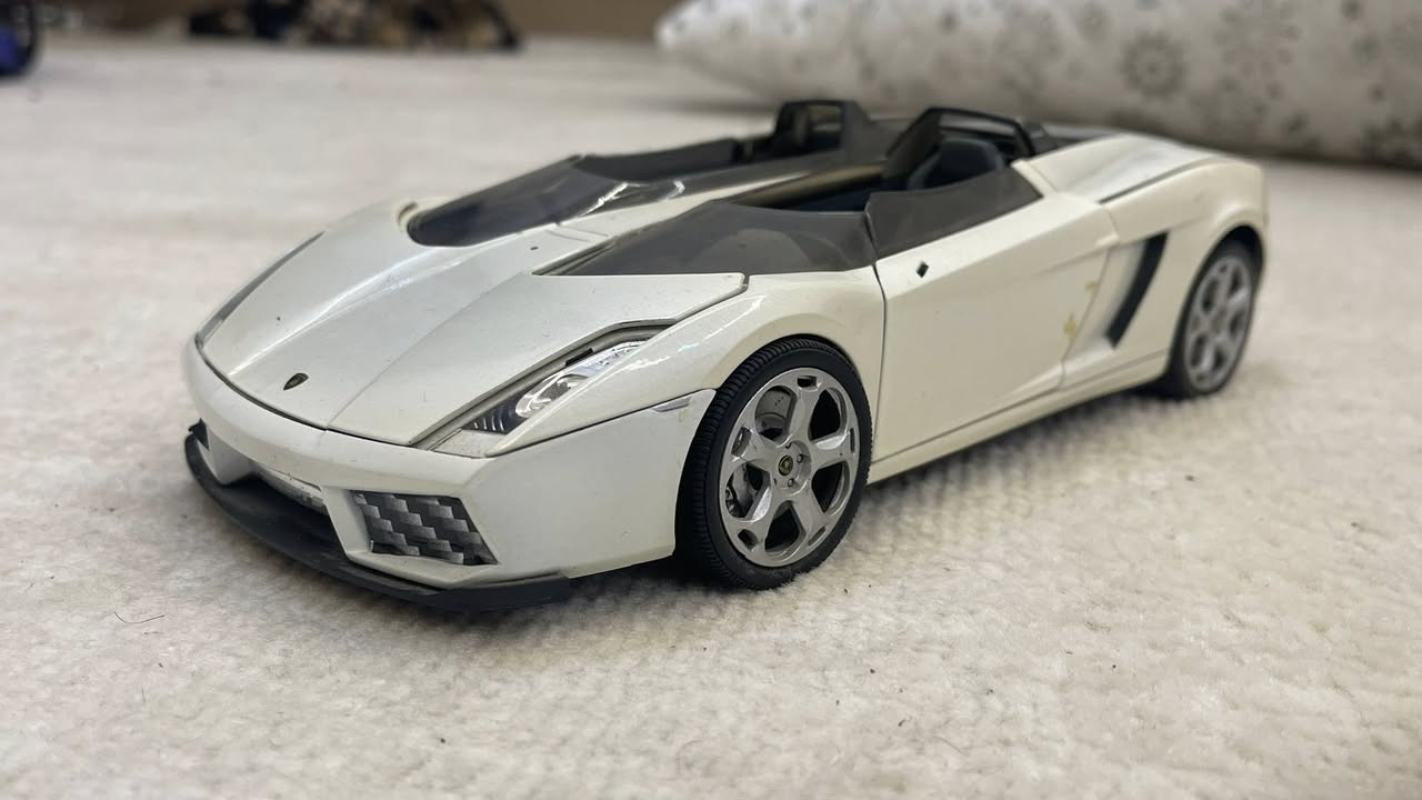 سلام عليكم من رخصة الادمنيه المحترمين للبيع مجموعه من سيارات مختلفه احجام وشركات كل تفاصيل مكتوب تحت الصور


**إذا كنت صاحب هذا الإعلان وتريد حذفه لأي سبب، رجاءا أرسل رسالة إلى الدعم الفني**