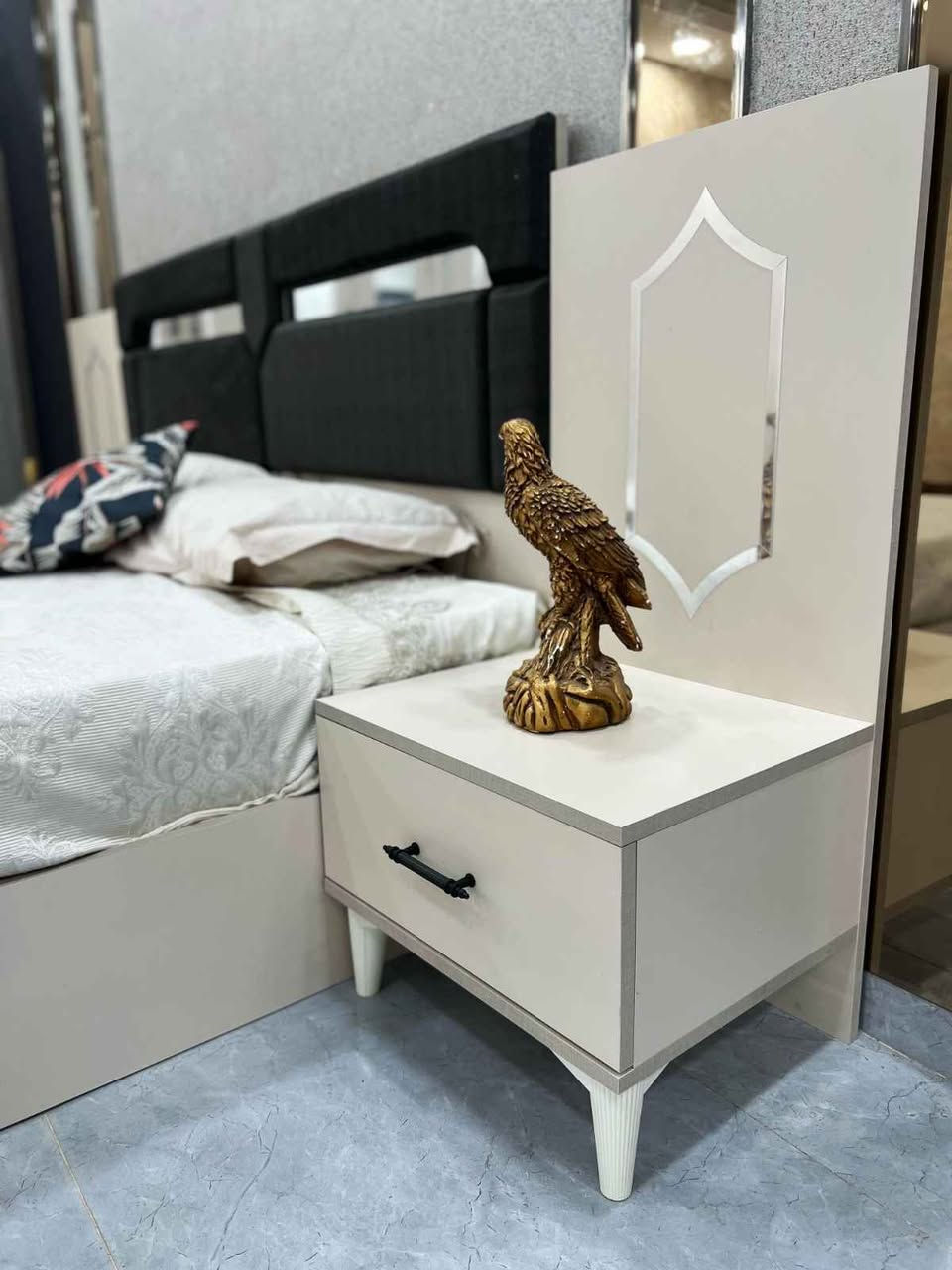 غرفة نوم  5 قطع جديد بالكرتون بسعر مميز فقط 375$ 💵
متوفرة الآن في معرض جودي للأثاث 🏠
📍 دهوك – مالطا
📞 ***********
__________________________
#معرض_جودي_بدهوك 
🪑 أثاث تركي فاخر
غرف نوم – غرف جلوس – غرف شباب – طاولات – كنتور – أسفنج عالي الجودة
✅ عروض مميزة وأسعار تنافسية
📌 ناونیشان:
⛔مالطا خاری-فرعی ئکی به ری سیناعی- به مبه ری مه دره سه (مالتاژئری)
📌 العنوان:
دهوك – مالطا القديم – أول فرع قبل صناعة تصليح السيارات – مقابل مدرسة الابتدائية
(قريب من مطعم مالطا – كونديه مالطا – خارنگه ها مالتا)
#دهوك #موصل #غرفة_نوم #اثاث_منزلي زاخو duhoki دهوك, العراق
