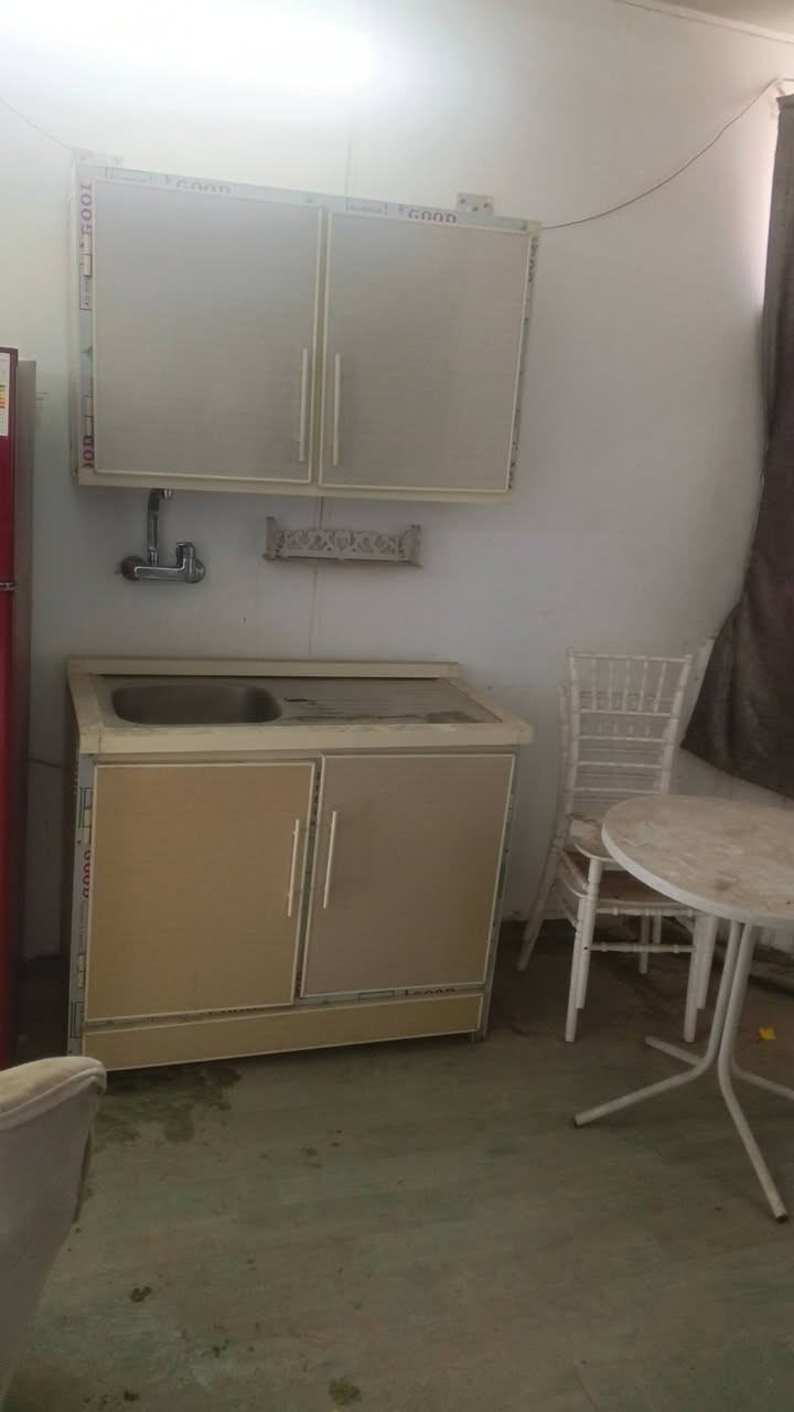 سعر مناسب 
كلهن ب ٢٥٠
يرادلهن بس تنضيف لان جانن بغرفه متروكه 
مابيهن ضرر


**إذا كنت صاحب هذا الإعلان وتريد حذفه لأي سبب، رجاءا أرسل رسالة إلى الدعم الفني**