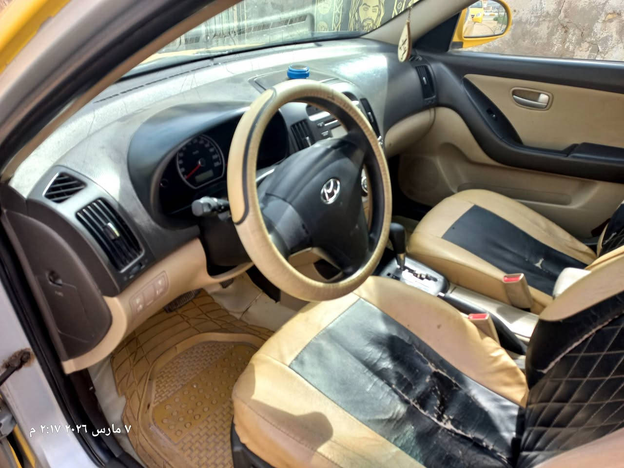 سلام عليكم النتراء موديل ١١ خليجي رقم ذي قار مكينه ١٦٠٠ دكشن عالي  سياره مكفوله من الضربه تخم تاير حداديه سياره عليهه ادامه كامله مكينه لاتنقيص ولاتبخير كير جديد ناقصهه بس غار سياره بلعماره وشرعيهه هم بلعماره لسعر ٩٨ وبيهه مجال ***********
