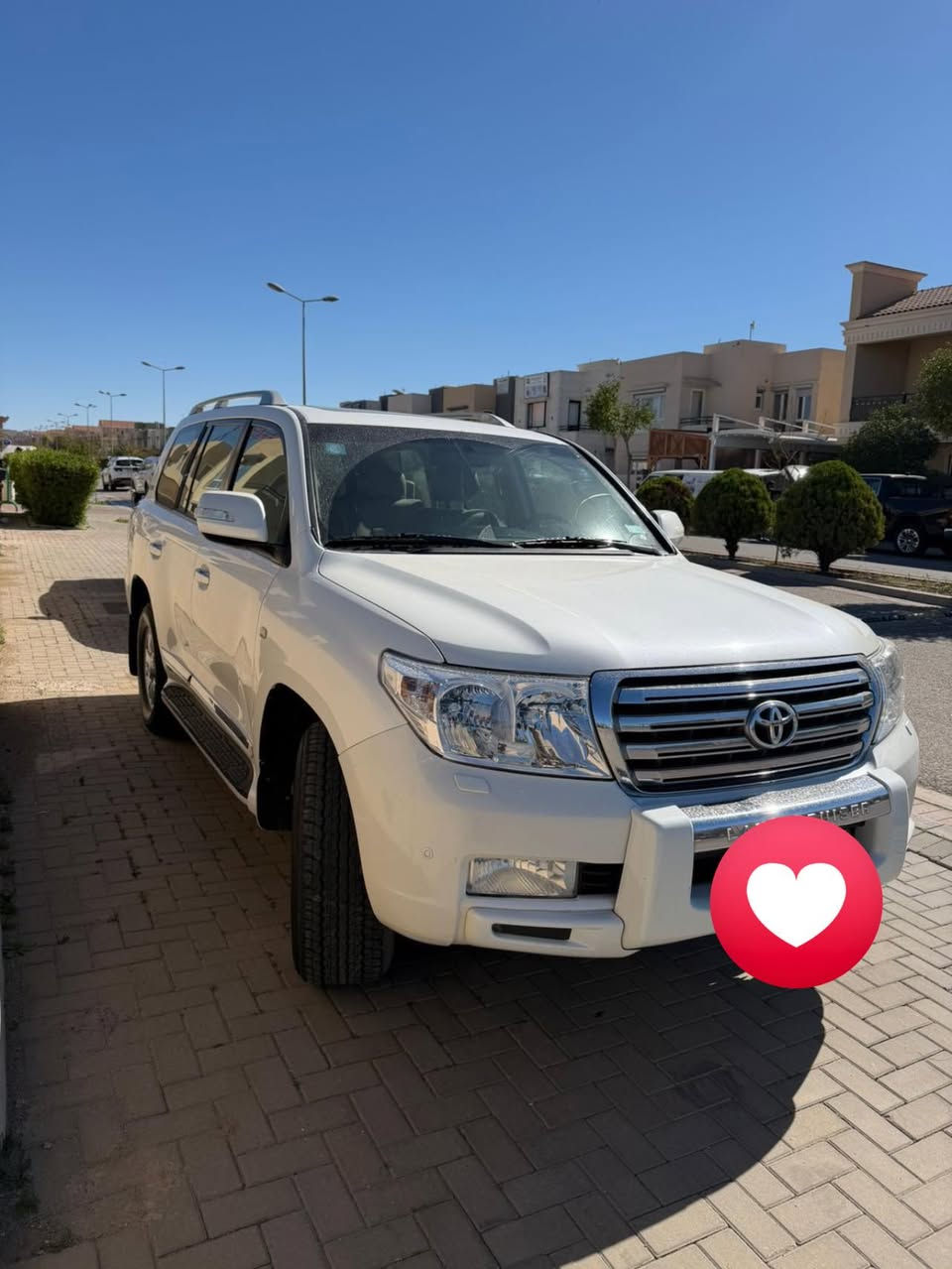 السلام عليكم
مونيكا
2011 ستينيه 
محرك 6 
ماشيه 290
كلين تايتل
محرك كير شرط
مواصفات 1/1
رقم بغداد دولي بأسمي
السعر 350$ وبيها مجال 
رقم هاتف :***********
