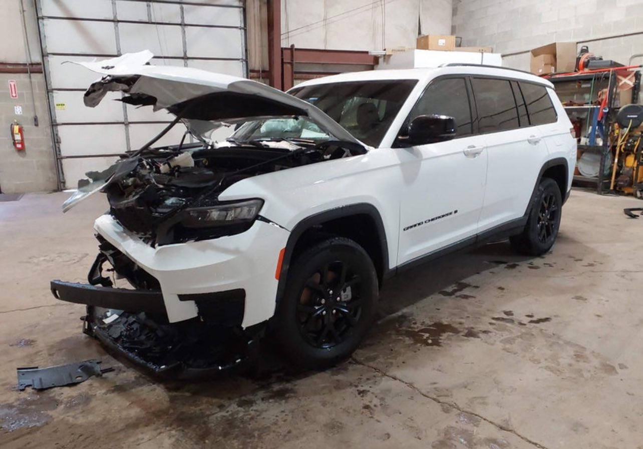 شراء جديد 

جيب لاريدو لمتد ٢٠٢٥فتحة وجلد  
ماشية٧٠٠٠
ابيعك واصل العقبة ب١٢٠ قفل الاستفسار الاصال على الرقم ***********
