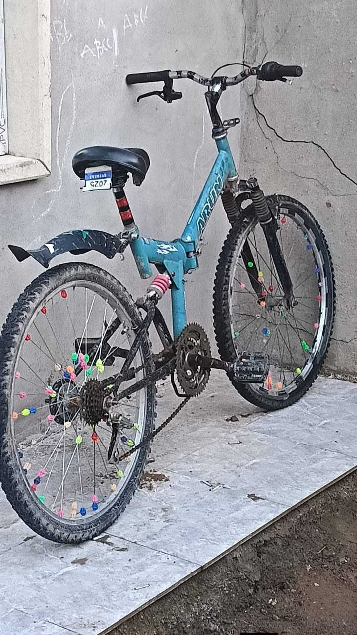 السلام عليكم بايسكل حجي 26 لبيع السعر 35 وبي مجال


**إذا كنت صاحب هذا الإعلان وتريد حذفه لأي سبب، رجاءا أرسل رسالة إلى الدعم الفني**