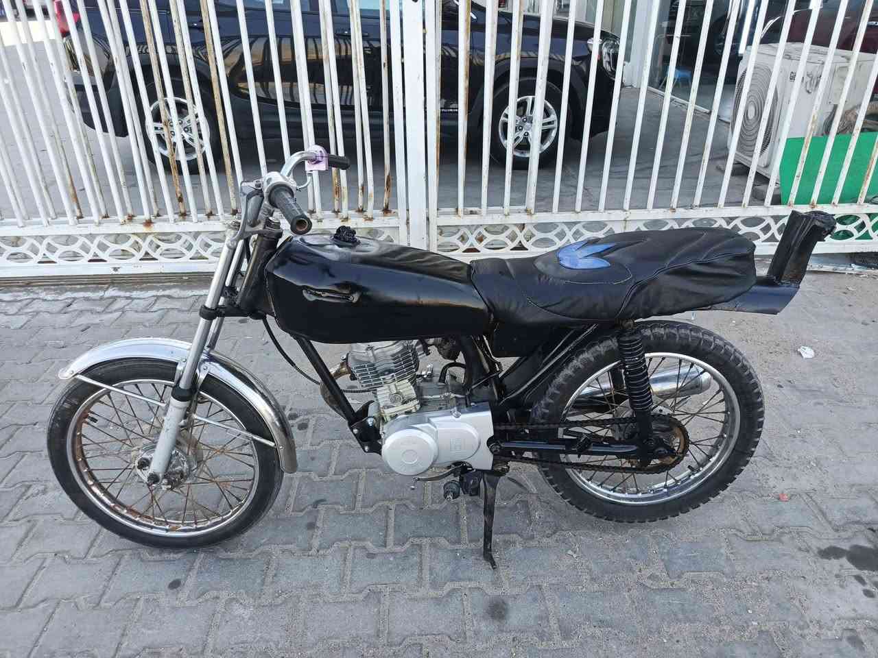 درجة البيع أدوات سعر ٣٠٠ وشري يخبر عنون بصره ***********

