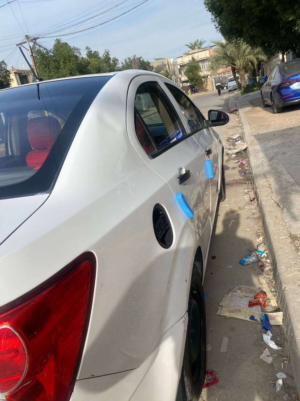 سياره سونك لون ابيض بيها سياره ب اسمي ثاني يوم احولك بيها طخات بسيطه جدا مثل ماموجود بصور خليجي ٢٠١٢ سعر ٥٨ وبيها مجال للتواصل ***********
