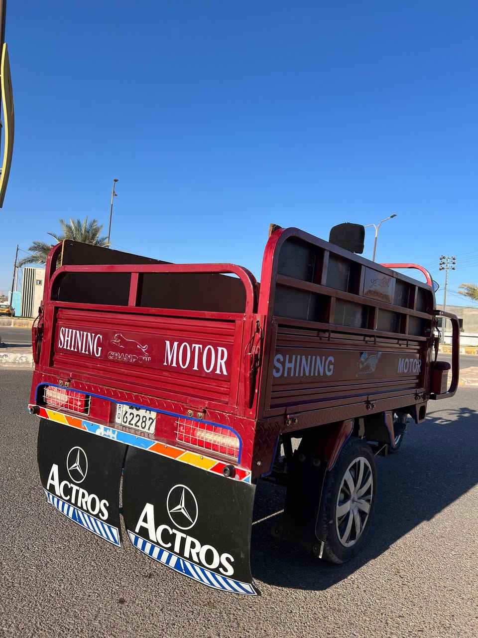 ستوته للبيع موديل 23 ستوته نضيفه محرك بلادي مرقم تحويل ثاني يوم ستوته مكفوله من اي شي تشغل وتطلع ما بيهه نقص سعر 3.500 بيها مجال ***********
