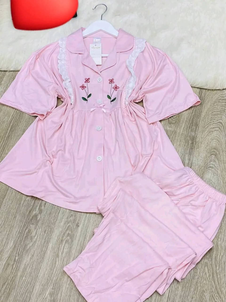 وصل جديد 🔔📢🏃🏃
بيجامة ✨ مودالات روعة 😍🔥
متوفر في Boutique Chiraz Toop


**إذا كنت صاحب هذا الإعلان وتريد حذفه لأي سبب، رجاءا أرسل رسالة إلى الدعم الفني**