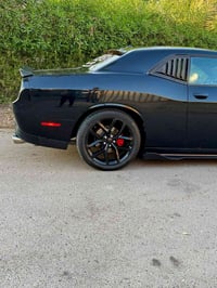 وبركاته  جالنجر موديل 2020 SXT مكينه 3.6L/V6 السعر  153$ وبيها مجال بس...