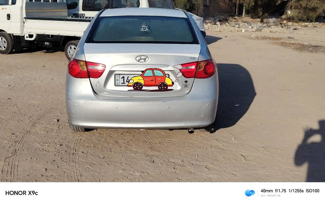 السلام عليكم سياره النترا افانتي 2010 ابيع لك صبغ حزام مكينه 1600  جديده.  دكشن عالي   تبريد ثلج🥶🥶.    تدفه.     باسمي. رقم انجليزي مكانها بصره زبير سعر 90 هذا رقمي*********** غير متواجد على فيس
