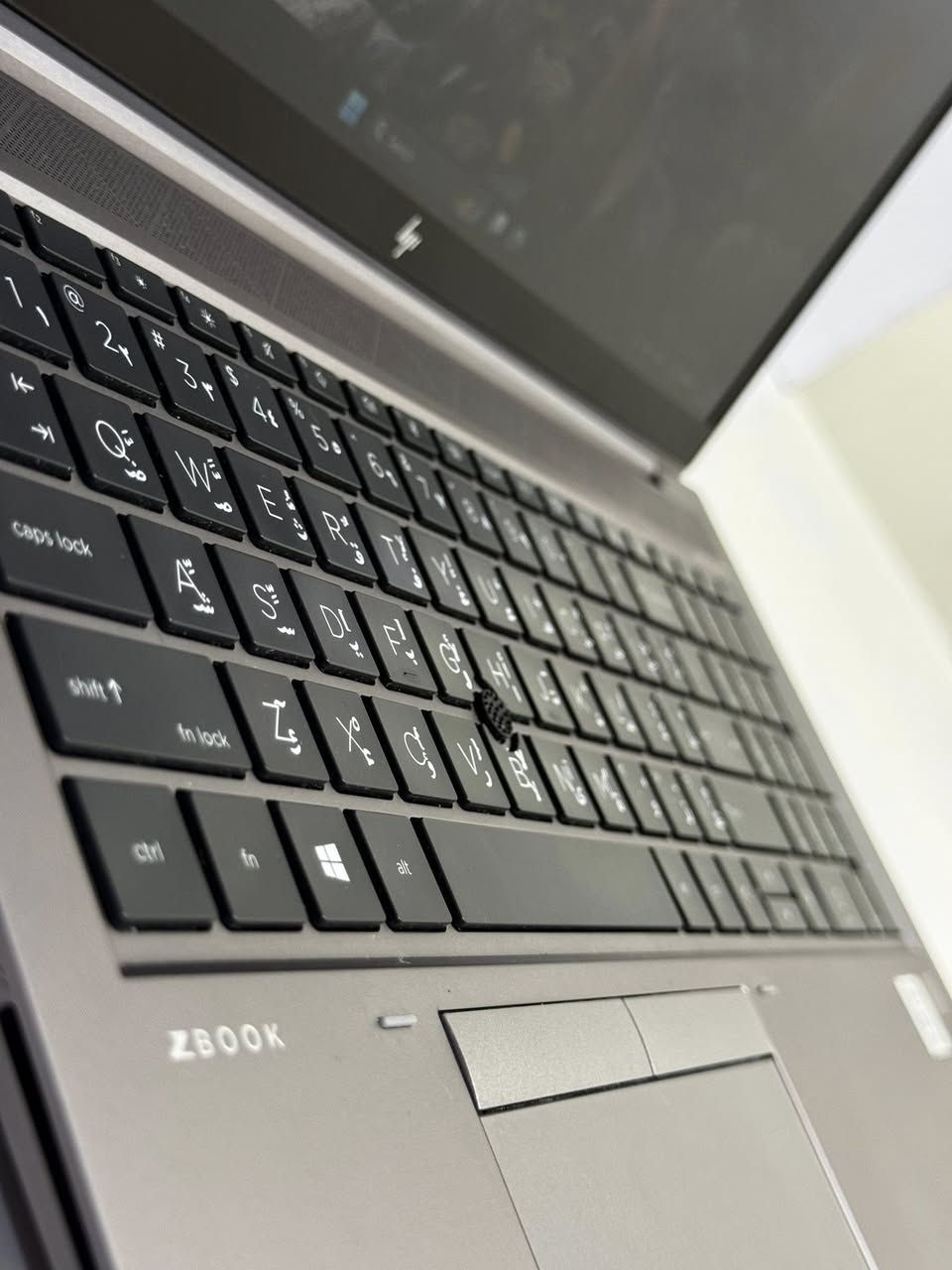 وحش الاداء 🔥 HP Zbook G9

مناسب لـ:

— برامج التصميم — برامج الهندسه —الالعاب الدراسة والبحوث — المحاسبة والإدارة  — التصفح ومشاهدة الفيديو  — تشغيل برامج الأوفيس والمهام اليومية.

 المواصفات:

🔥
المعالجIntel Cor i7  – الجيل العاشر– فئة H

الرام : 16كيكا DDR4 (قابل للتطوير)

التخزين : 512كيكا M.2 (قابل للتطوير)

حجم الشاشة : 15.6 ips FHD

كرت الشاشة: Intel مدمج – 8كيكا مشاركة

كرت الشاشة الخارجي : Quadro p620 4GB

اللون: سلفر مطفي

 فقط بـ 750الف 🔥🔥

 الهدايا المرفقة:

• حقيبة لابتوب

• شاحن أصلي

• ماوس

 الضمان والخدمات:

• فحص كامل قبل الاستلام والدفع 

• ضمان شهر كامل بعد الاستلام استبدال في حال وجود اي خلل مصنعي 

موقعنا : بغداد ابي غريب مقابل الكراج 

توصيل مجاني الى كافه انحاء العراق🇮🇶

واتساب: ***********
