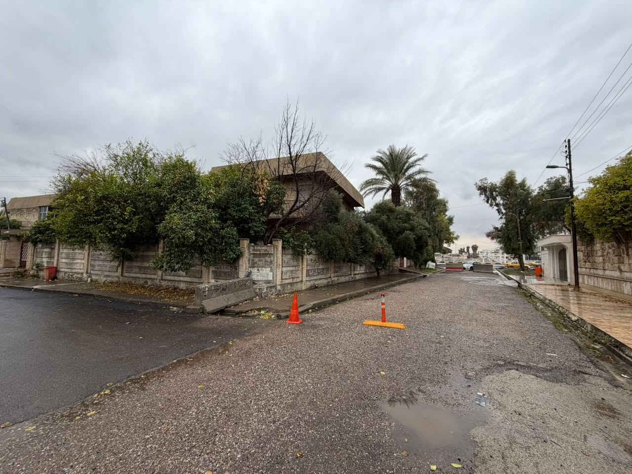 ♦️عروض♦️#مكتب مؤيد العلاف _ للعقارات ✔️

🔶 دار للبيع منطقة الفيصلية   🔶

🔶   المساحة (632م 2 ) ( على 3 شوارع 🔶                                    

 🔶طابقين بناء قديم 🔶

🔶مقابل مديرية الجوازات 🔶

🏛️مراجعة مكتب مؤيد العلاف للعقارات🏛️

او الاتصال على الارقام 

📱اسيا ***********
 
📱 اسيا ***********

📱كورك ***********

📱كورك ***********

عنوان المكتب / الموصل _ حي المهندسين مقابل فندق قصر نينوى   

📌نستقبل عروضكم العقارية على الماسنجر او الواتساب
