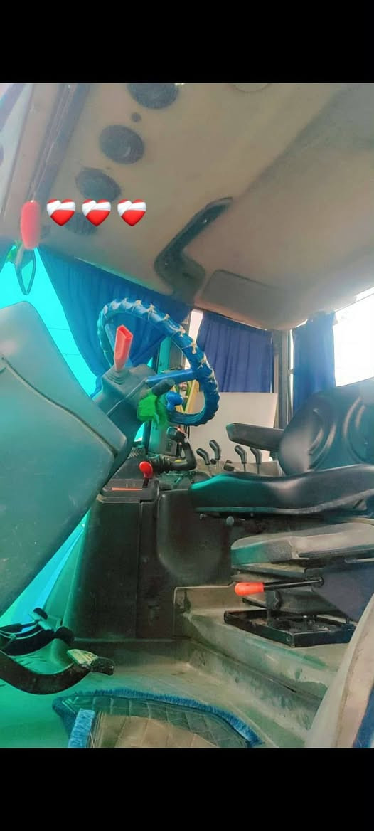 نيهوالند حجم 155
رقم اربيل تحويل مباشر 

مكينه جاهزه تخم تاير 

مكينه وضع الشركه مامفتوح شي بيها كله شركه 

***********
