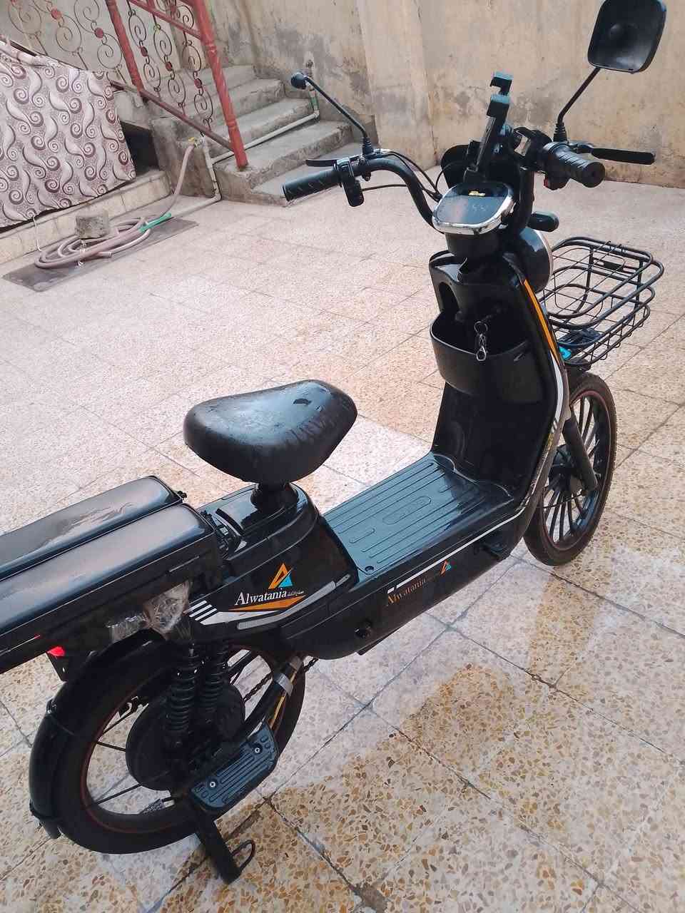 ماطور شحن للبيع كله شغال شرط سىرعه 65 شرط بطاريات للبيع السعر 200 قفل كله شغال ايشاير هورن ليت كله شغال
ماطور شحن للبيع كله شغال شرط سىرعه 65 شرط بطاريات للبيع السعر 200 قفل كله شغال ايشاير هورن ليت كله شغال 
***********
