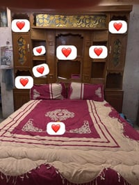 غرفة للبيع • مستعجل • قابل للتفاوض