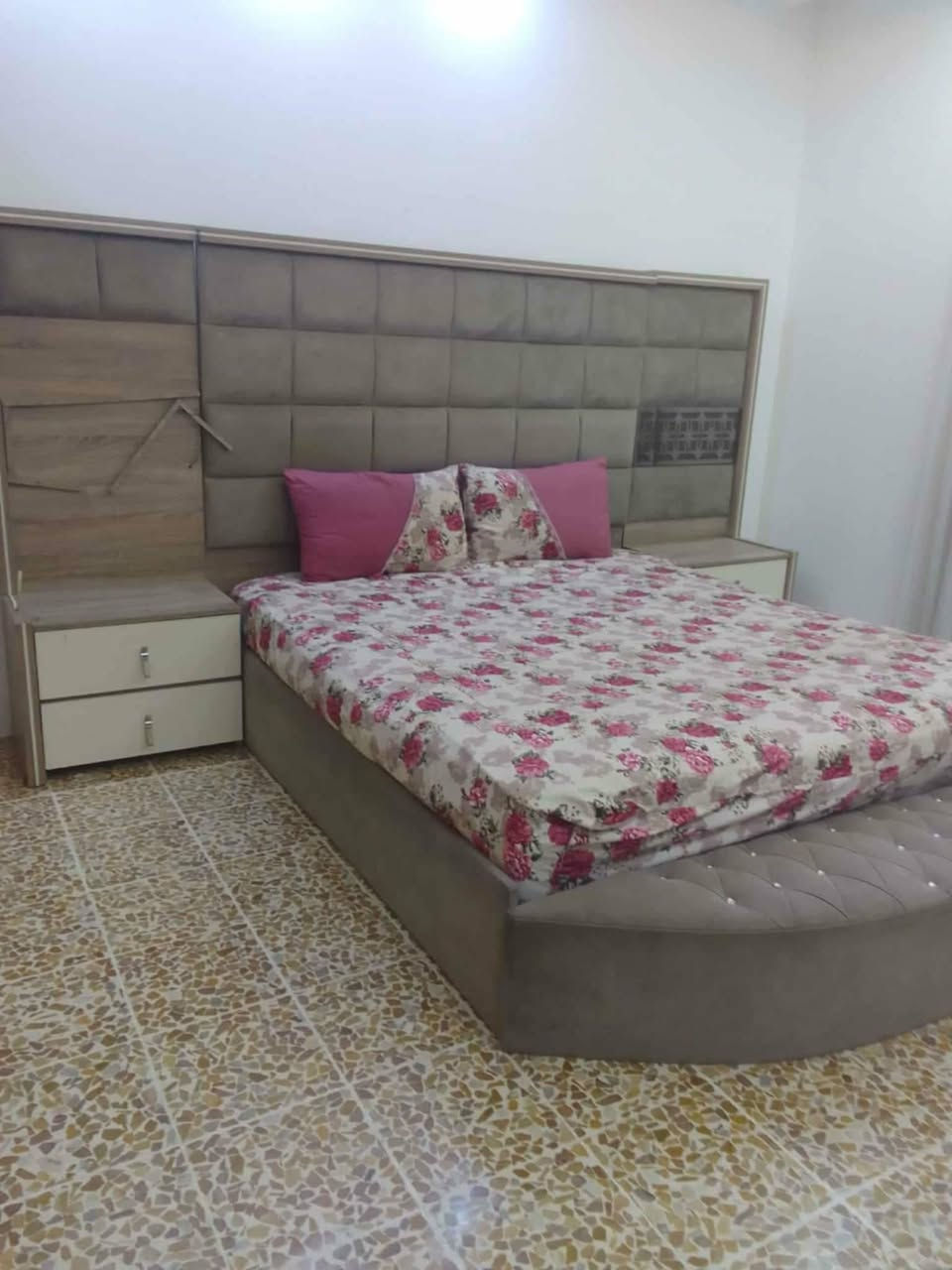 غرفه تركيه نضيفه 
السعر 500وبيها مجال 
العنوان  حي السماح 
الشراي يجي خاص


**إذا كنت صاحب هذا الإعلان وتريد حذفه لأي سبب، رجاءا أرسل رسالة إلى الدعم الفني**