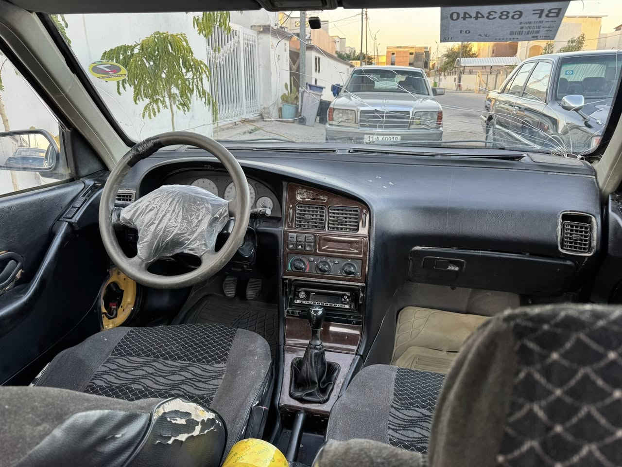 السلام عليكم بيجو بارص 11سياره كفاله بيه بس جاملغ الكدام مبدل بدون ضربه وبيه نص الدوار صبغ واضحه بالصور اثر خياس رقم نجف بأسمي تحويل ثاني يوم كير جديد مكينه بيه رنكات  تخم تاير جديد تبريد شغال حداديه 70 بالميه مصفره هيئه وغرامات السعر ٢٧ وبيه مجال العنوان نجف للتواصل ***********
