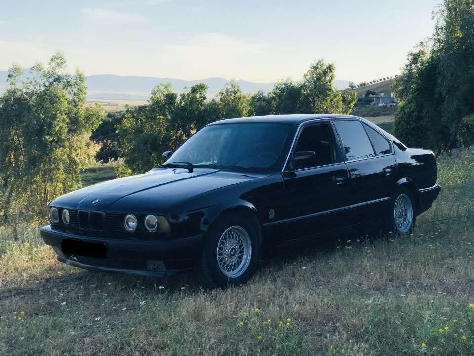 BMW
29$گەلاو مەعامەلە
چرکەو 100 دۆلار بشکێنە 
ماشااللە لۆل لۆک ماوەتەوە سەیارەکە پێویست بە وسف ناکا
بـیئێم  1993 ی 525i تـۆماتیڪ 
پێش و دوا ڪەپس نوڪە دەرزی نیە
کامل زینۆن لایت ئەڵقە و ئیشارەت
دوو جام کارەبا 
گەرم مەزبوت 
دەبڵ ئێرباگ
کامل عەشیای تەبریتی پێوەیە
بۆیاخ جوان و پۆڵیش کراو 
موس و بڕاوە بەشەرت 
ویل و تایە موشەبەک لۆک تازە بەستراوە
دوگمەی s و بەفر مەزبووت  
ئۆڤەری قاچ مەزبووت 
موکەبـەرەو کارەبای مەزووبوت
گێڕ و مەکینە بەشەرت 
ئەگەر موشتەری نی عەزێتی خۆت و منیش مەدە
29$گەلاو مەعامەلە
شوێن شارەزوور 
ژ.م ***********
