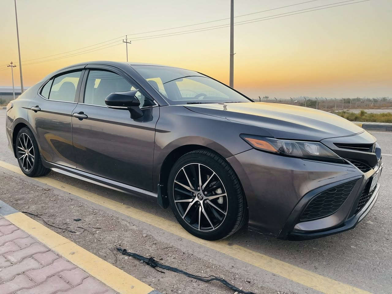 كامري SE موديل 2023
وارد امريكي 
 رقم اربيل  تحويل وكاله
حادثها موضح بالصور
المواصفات 
ماشيه  76 الف
تحكمات كاملة
تثبيت سرعة 
تثبيت مسار 
 كشن السائق كهرباء
تدفئة كشن السائق والراكب
السعر  210 وبيها مجال

مكان السيارة واسط الزبيدية 

***********
***********
