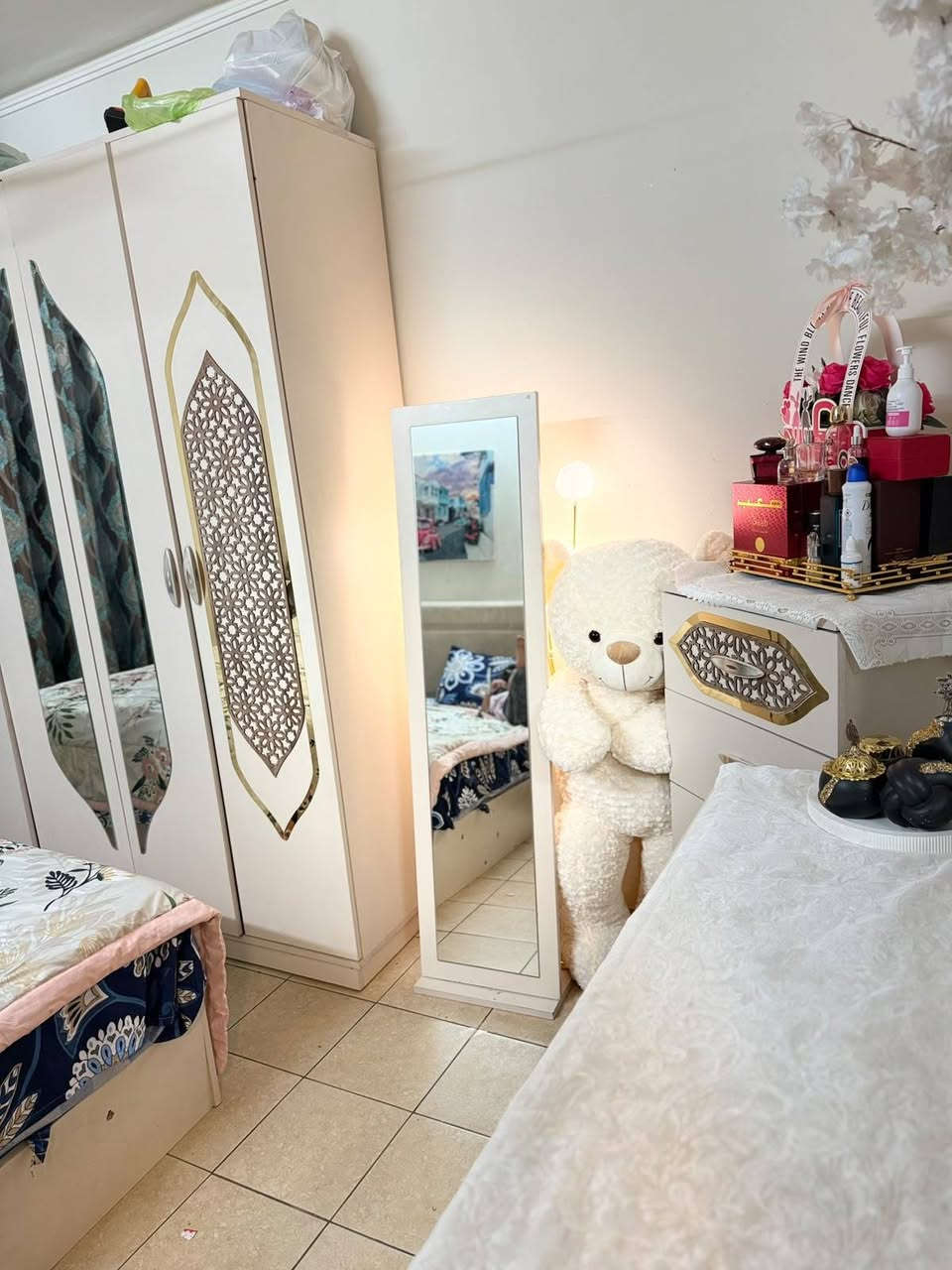 للبيع غرفه تركي نضيفه كلش اي ضرر مابيها7قطع سعر 550


**إذا كنت صاحب هذا الإعلان وتريد حذفه لأي سبب، رجاءا أرسل رسالة إلى الدعم الفني**
