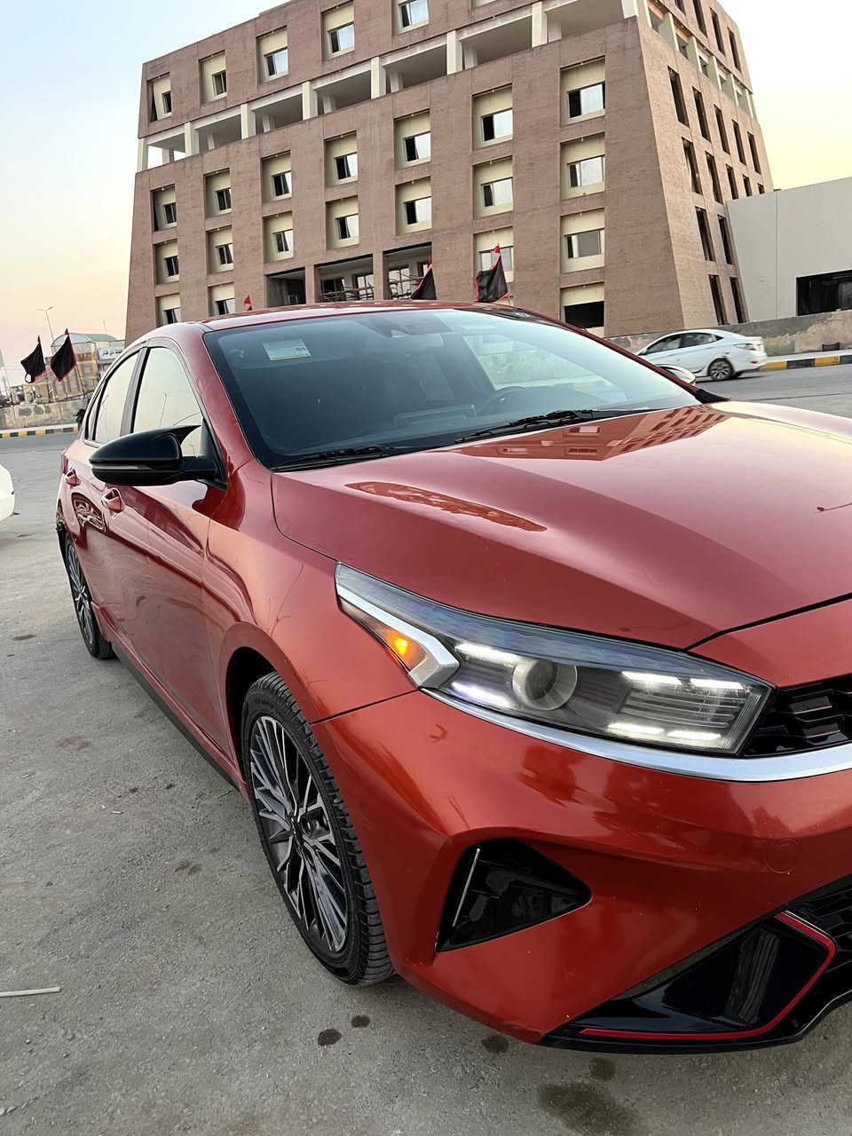 السلام عليكم
كيا فورتي GT-line 2023

فول مواصفات عدا الفتحه 

بصمه تشغيل وبصمه ابواب 

رادار جانبي رادار خلفي وامامي

توقف ذاتي 

تحديد مسار

قياده ذاتيه 

شاشه حجم كبير مال GT LINE 

فول تحكم ستيرن 

مودات قياده عادي نورمل سبورت 

فتح الصندوق اوتماتيك 

المكينه 2000 دوش السياره ماشيه 65 الف ميل ((بغداد مشروع وطني بأسمي)) 

حادثها باب وجاملغ فقط تبديل أصليات شرط الفحص  وبارد بلبنيد شويه من جهه الجاملغ 

مكاني ذي قار 

السعر 155 وبيه مجال بسيط

مكلف بالنشر
للاستفسار  ***********
