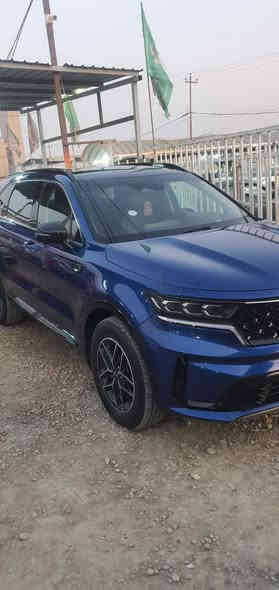 السلام عليكم.  سورنتو امريكي موديل 2021 أعلى فئة فول مواصفات
محرك 2500 تيربو. 
خمس كاميرات 
داخل VIP 
ثلاث قطع تبريد.
  كشنات كهرباء وتبريد تدفئة 
بانوراما. فور ويل. 
داتاشو.  . قيادة ذاتية وتحديد مسار.  
حاكيه بين السائق والركاب. توقف ذاتي أمامي خلفي جانبي 
تدفئة استيرن.وضعيات قيادة ومنحدرات..
تشغيل عن بعد . 
بصراحة السيارة بيهاا اهواي مواصفات.  ضرر السيارة تبديل بنيد بلادي نفس اللون ودعاميه.. صور الضرر مرفقه بالمنشور. السيارة ماشيه 93الف كيلو.. مو ميل.. سعر السيارة 250 وبيهاا مجال بسيط.  رقم أربيل وكاله بأسمي. 
***********
***********
