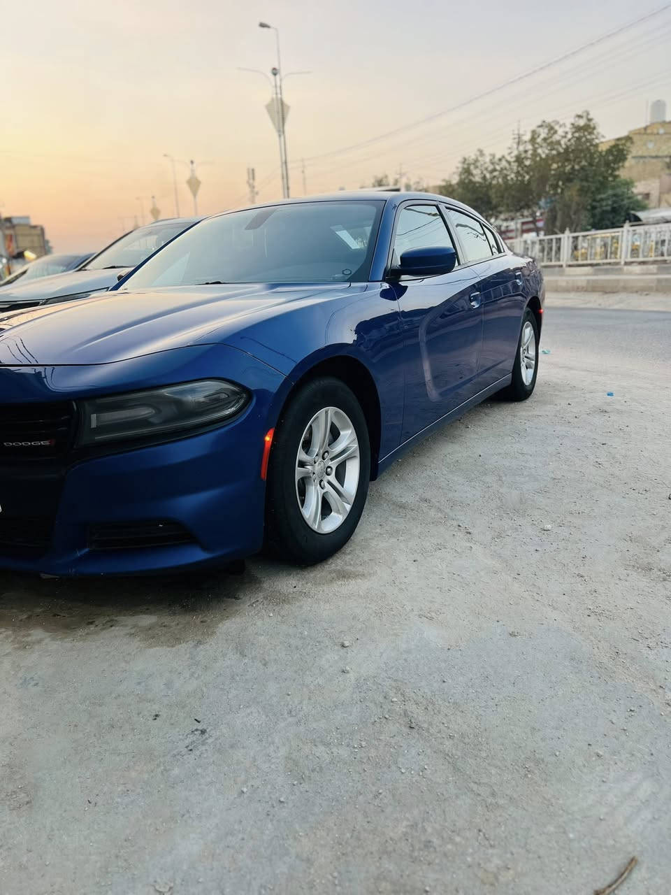 سلام عليكم جارجر مديل 2023 مرمز اصل 19 رقم ذي قار ثاني يوم تحويل  للبيع فقط
جارجر وارد امريكي مكفوله ضربه صبغ تبديل حته دعاميات ما عده بارد خفيف جوه قبق بانزين بدون صبغ  سياره جاهزه من كلشي مكينه كير حداده فول مواصفات ما عده رادال 

سعر 195 بيهة مجال. مكان ناصريه مركز  ***********
