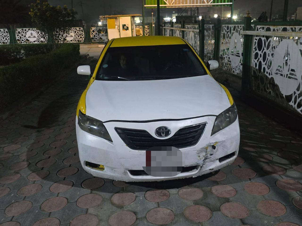 السلام عليكم سيارة كامري 2008 للبيع
كير جديد تخم تاير جديد تبريد شغال 
السيارة بأسمي تحويل شوكت متريد عادي احول 
 السيارة تكسي محرك 2400 أربعة سلندر 
السعر 75 ورقة وبيها مجال 
هذه رقمي بي واتساب مراسلة واتصال 
*********** 
مااشتغل بيها الله شاهد شامرها بالبيت 
مكاني بغداد حسينية المعامل
