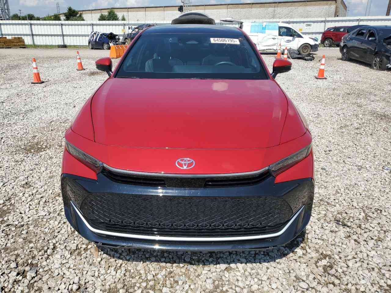 السلام عليكم من رخصة مدير الكروب كراون موديل ٢٠٢٤لمتدد فول مواصفات السعر ٣٢٥الاتصال عل***********التوفيق للجميع السياره مرقمه باسمي
