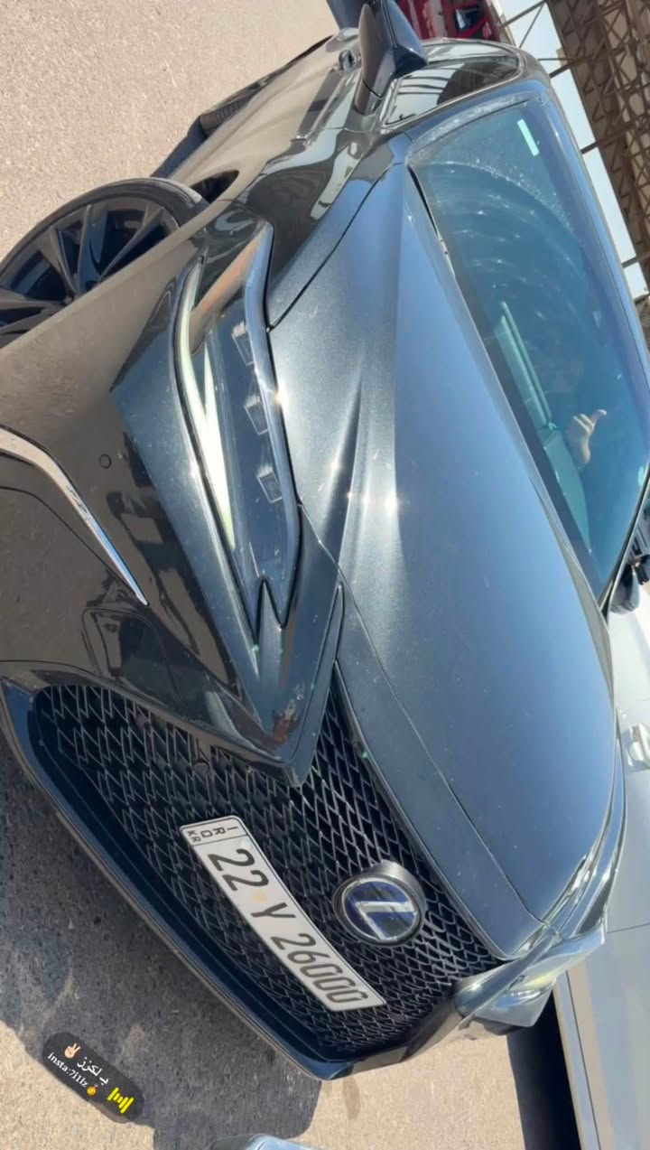 السلام عليكم للبيع LEXUS ES
F SPORT  موديل 2022 ماشيه 75 الاف كيلو 
السياره كلين عده بي دي ار بسيط جنطه والباب السائق   والسونار موجود داخل الصور
المواصفاات معروفه 3 عدسات متحركه
فتحه
بصمه
كشنات تدفئه تبريد + ستيرن
كشنين كهرباء
تحديد مسار 
رادارات 
السياره بيه هواي موصفات 
السعر 30 الاف دولار 
***********
***********

 
ملاحضه تباع السياره بغير رقم او هذا رقم بغير سعر
