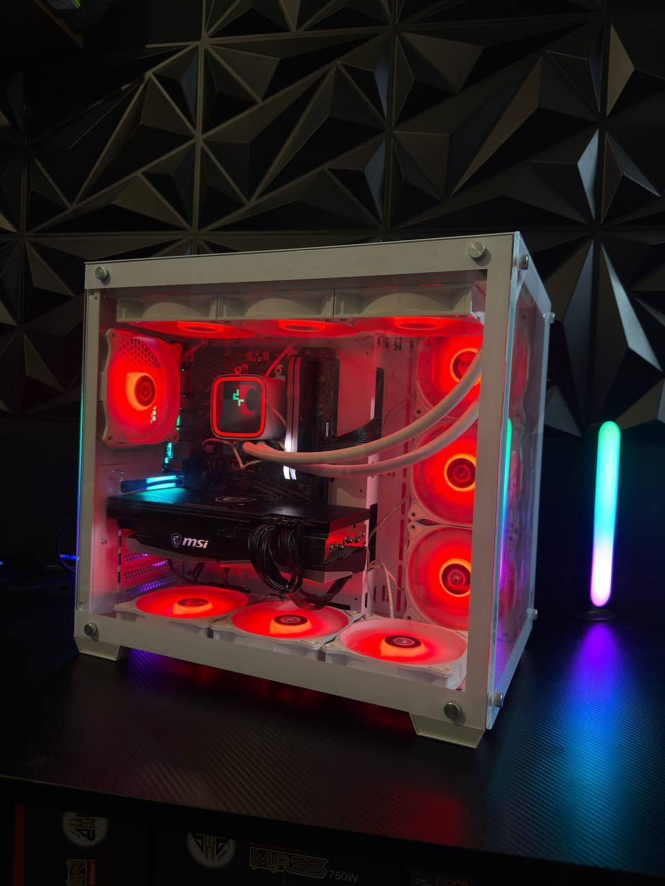 السلام عليكم RX 6700 XT 12GB
R7 5800x 8core

RX 6700XT 12GB OC MSI GAMING X

B550m MSI PRO

16GB 3200mhz corsair vengeance 

M.2 addlink 1tb

DEEPCOOL LS720SE DIGITAL 
360ML

PSU 750w bronze 

CASE MNTOP 7FAN RGB

سعرها 1,400,000 الف دينار 

واعتذر ما اكدر ابيع قطع

مكاني بغداد منطقة الكراده 📌

رقم *********** 📞
