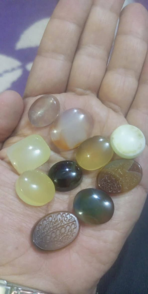 سلام عليكم للبيع احجار فيروزي نيشابوري وعقيق يماني مشمشي حر طبيعي غير معالج و عقيق يماني شجري وجزع وسليماني و داودي و يشم يماني وعباس اباد و سنام الجمل كل وحده وسعره توصيل داخل محافظات العراق


**إذا كنت صاحب هذا الإعلان وتريد حذفه لأي سبب، رجاءا أرسل رسالة إلى الدعم الفني**