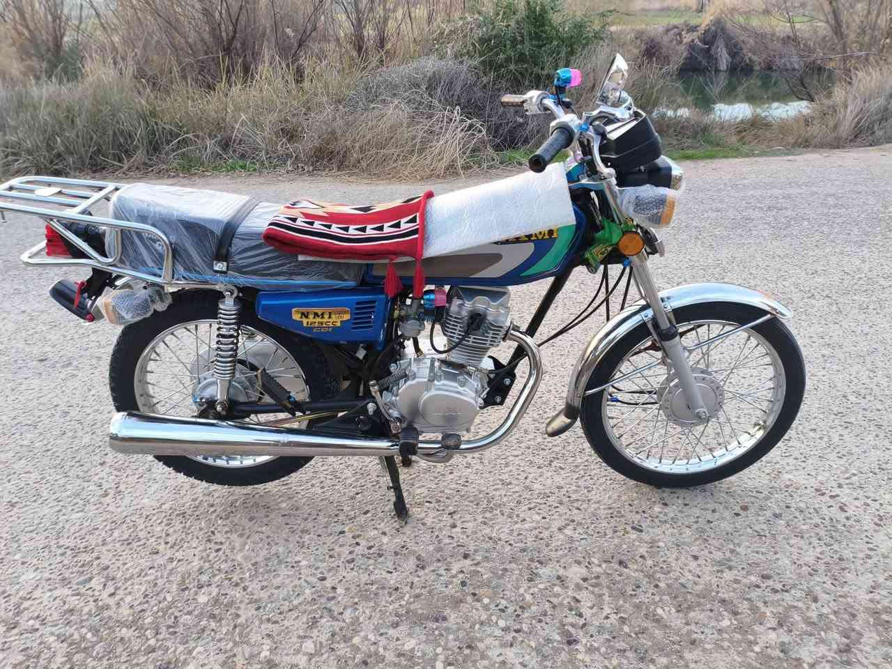 يالله السلام عليكم للبيع  نامه شلامجة اصلي
 
موديل 23  احمد شهاب  23 اوراق اسكنر 

دراجه خير من الله نضافه فول كهربائات كله شغاله

دراجه ونضيفه خير من الله شرط 120 شلعه معدل 

مكينه مامفتوحه مكفوله مابيه اي نقص السعر 875

 بيه مجال. شراي تدلل بس مو شراي لا تعبني. فدوه 

مكاني دوانيه دغاره صدر دغاره للتفسار خاص لو

 اتصال.  *********** / ***********.
